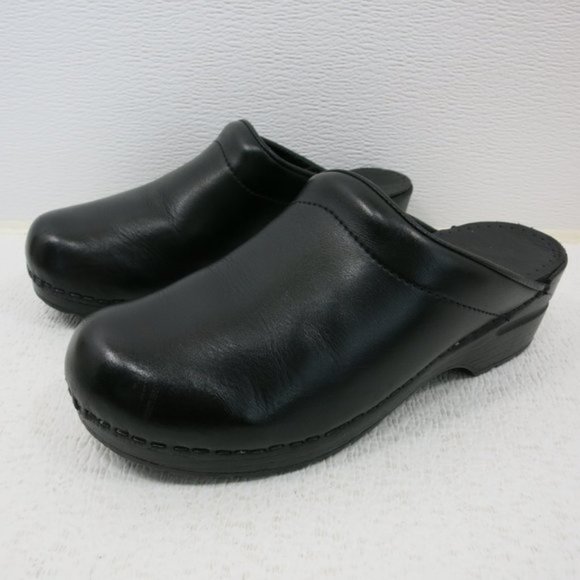 Dansko Shoes - Dansko Polished Leather Mules Clogs Slides Shoes